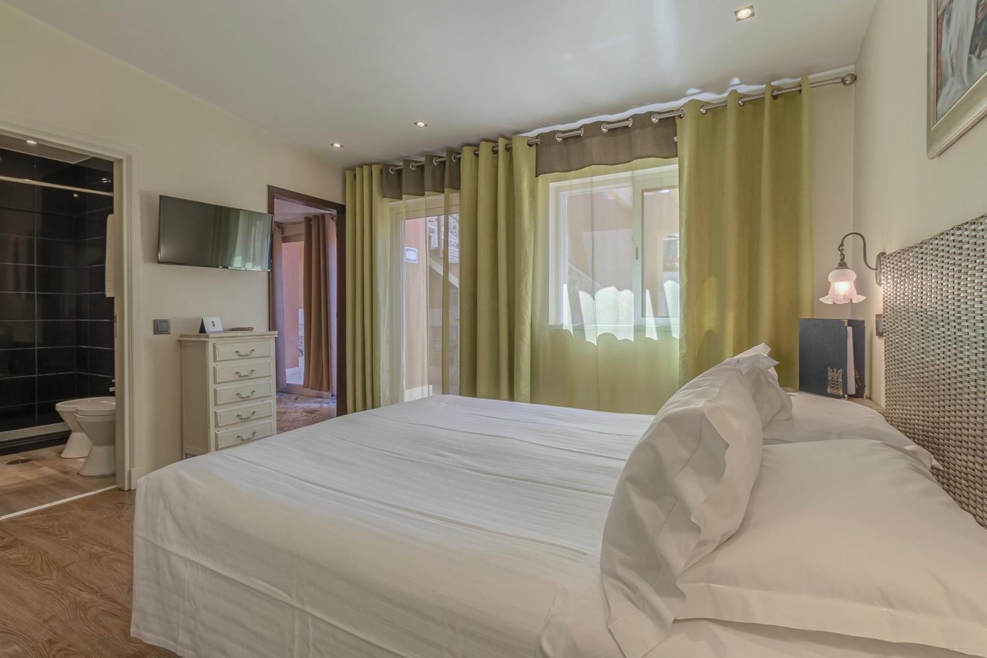 Villa Rosa (Adults Only) Lagos Dış mekan fotoğraf